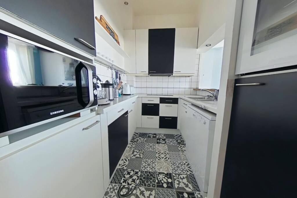 Place d'Erlon 70 - Appartement très lumineux Reims Esterno foto